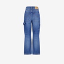 Carpenter fille en jeans