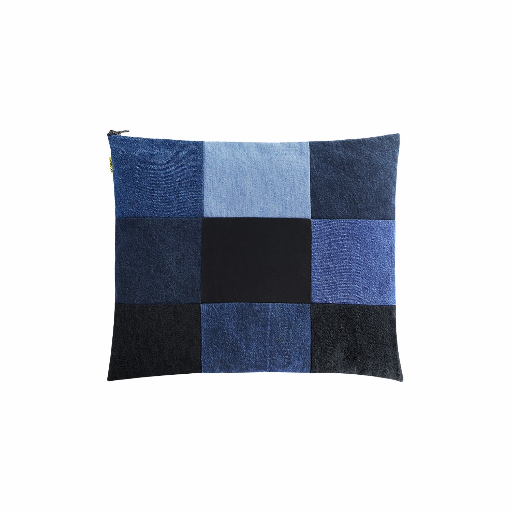 Coussin &amp;Tote bag format 49/39 en jeans Modular - TUNIS FASHION WEEK 2024