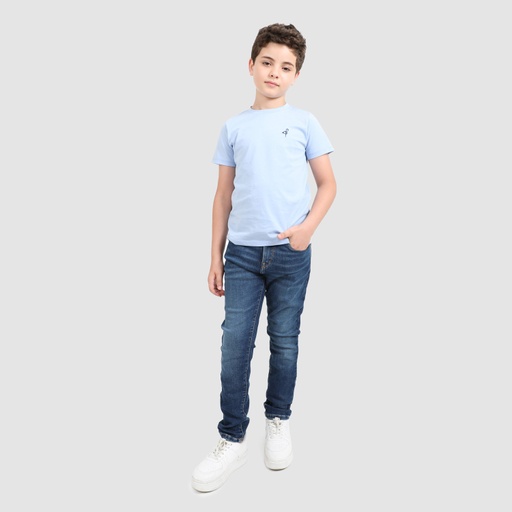 Skinny garçon en jeans