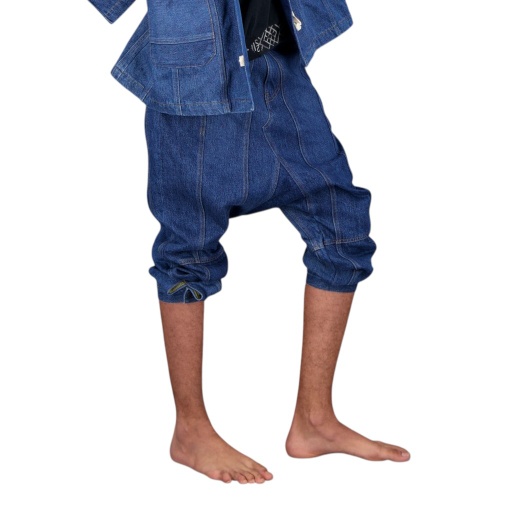 [01-010-01-532-K490-24] Sarouel  unisexe en jeans  UPCYCLING METHODS TNFW (Jeans Bleu Foncé, 24)