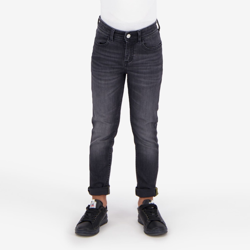 Slim garçon en jeans