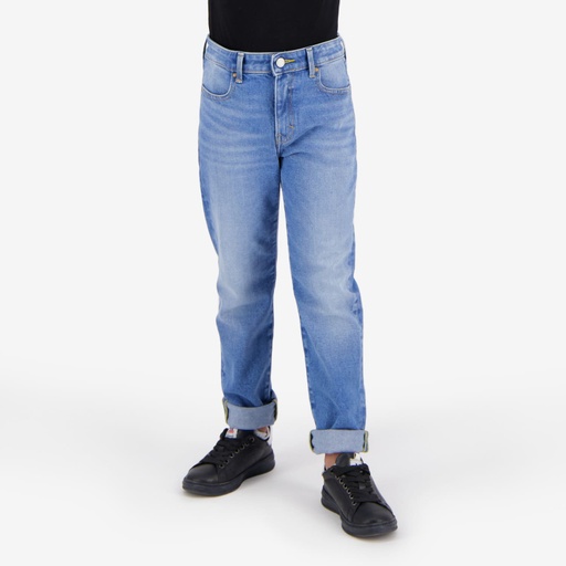 Straight garçon en jeans