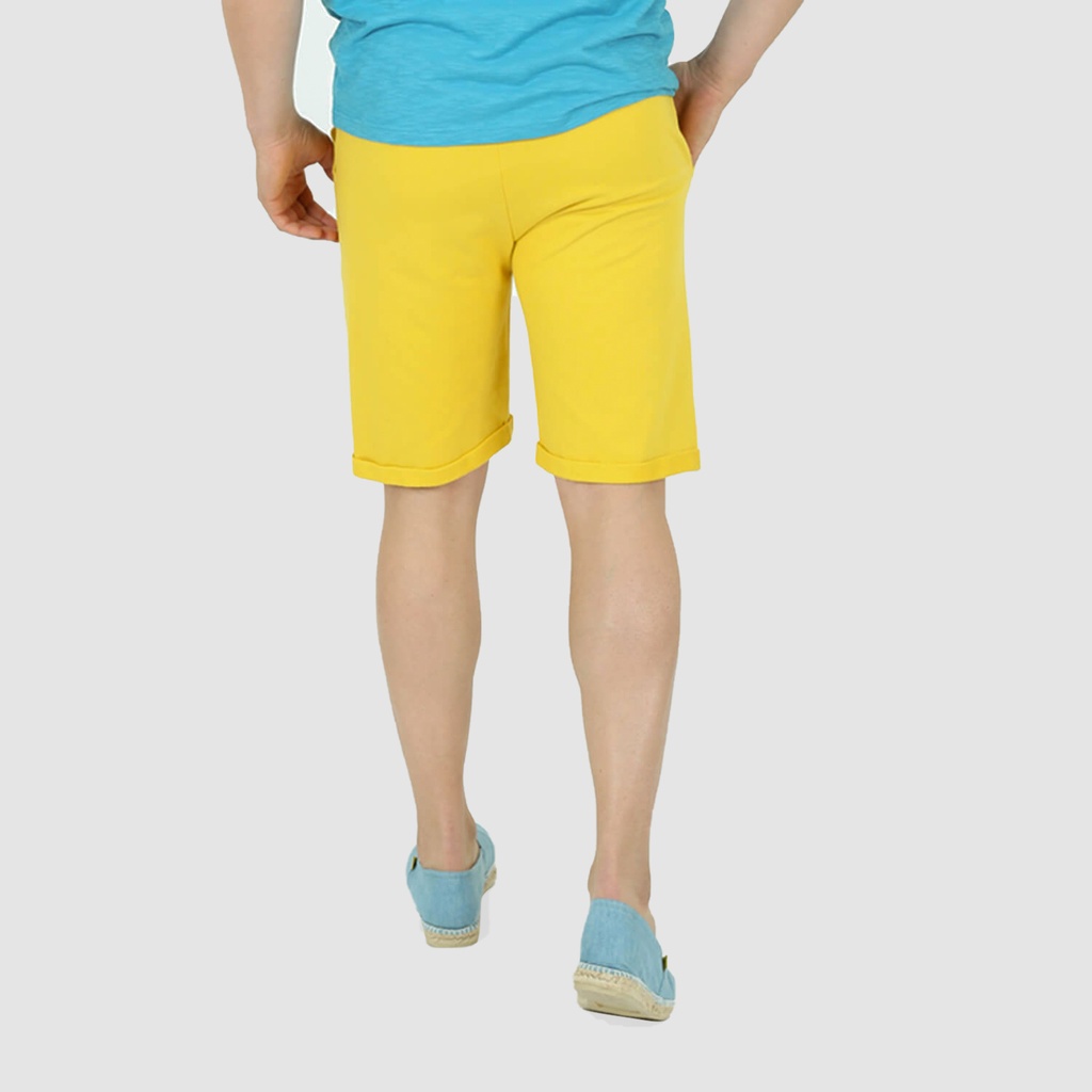 Short homme molleton avec poche plaquées