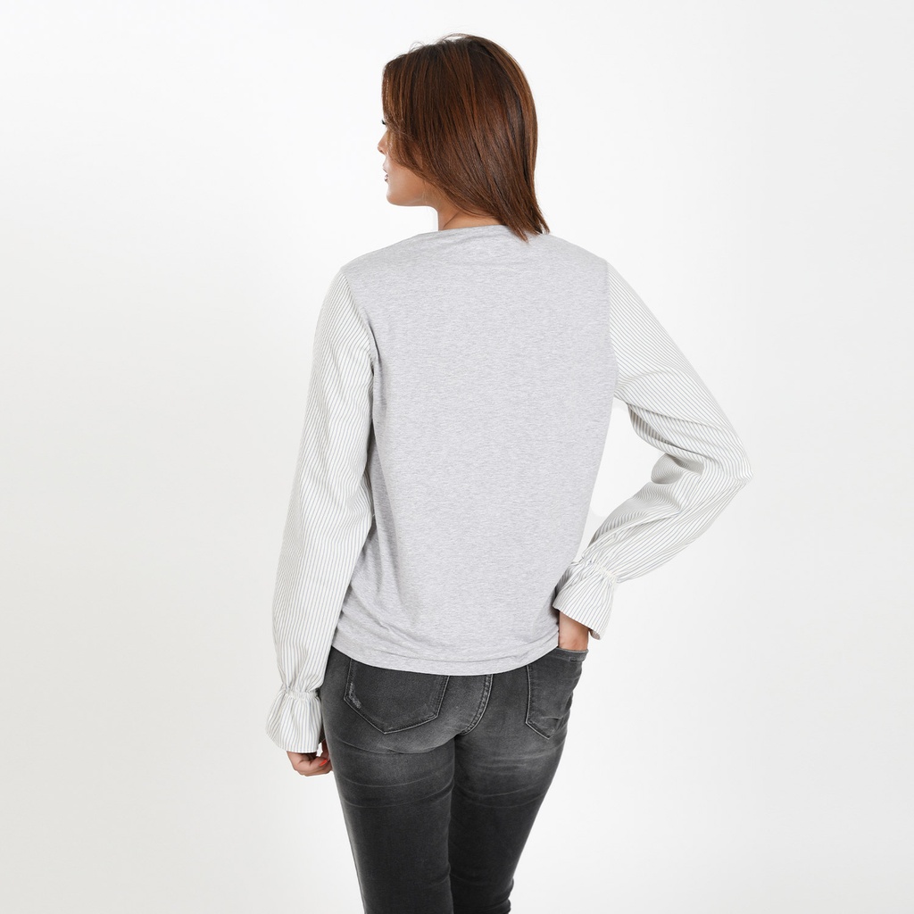 T-shirt femme avec manches en chaine et trame et broderie