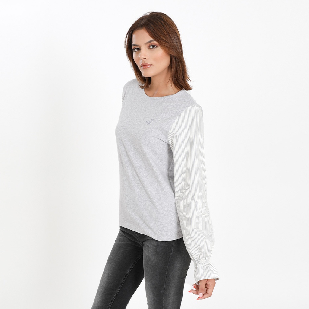 T-shirt femme avec manches en chaine et trame et broderie