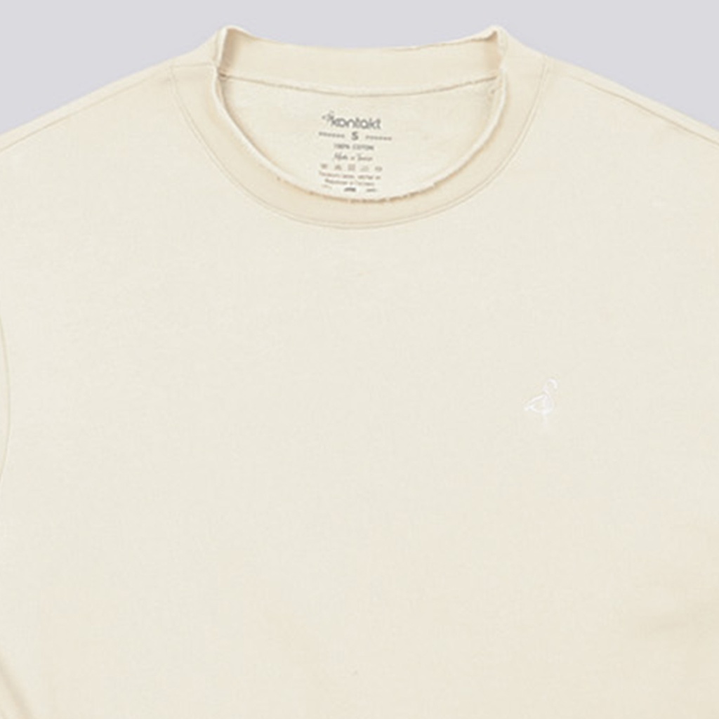 Robe femme manches courts avec ceinture à la taille et broderie