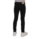 Skinny garçon en jeans