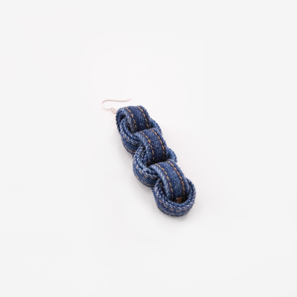 Boucle d'oreille chaine denim