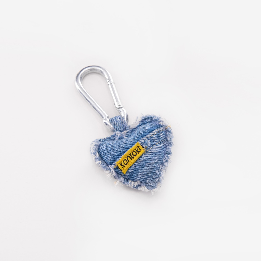 Porte clé unisexe coeur en jeans