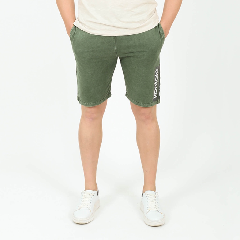Short homme délavé en molleton