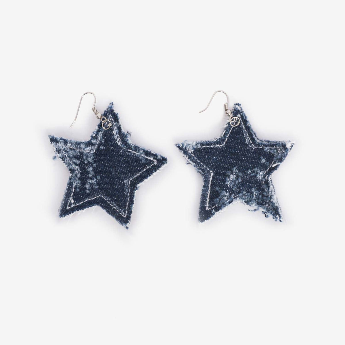 Boucle d'oreille étoile en denim