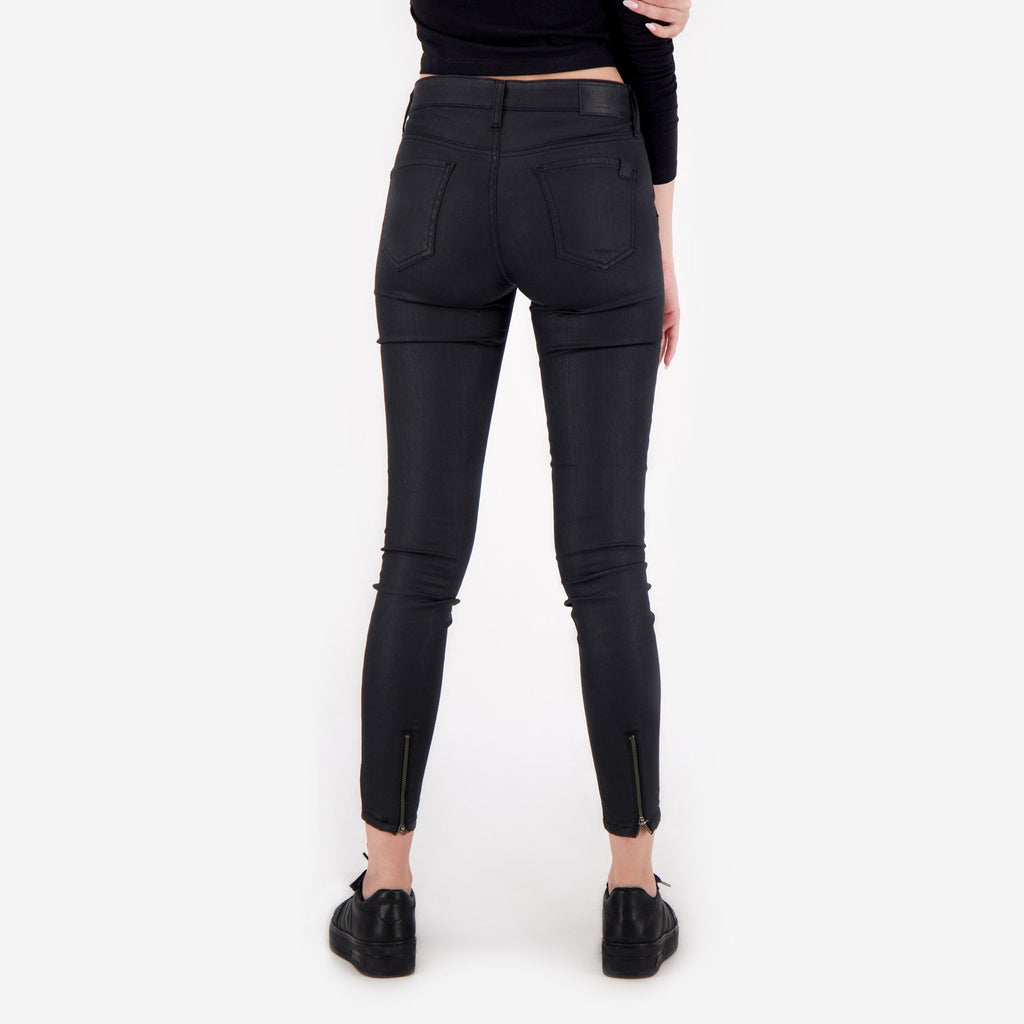 Noir Effet Cuir
