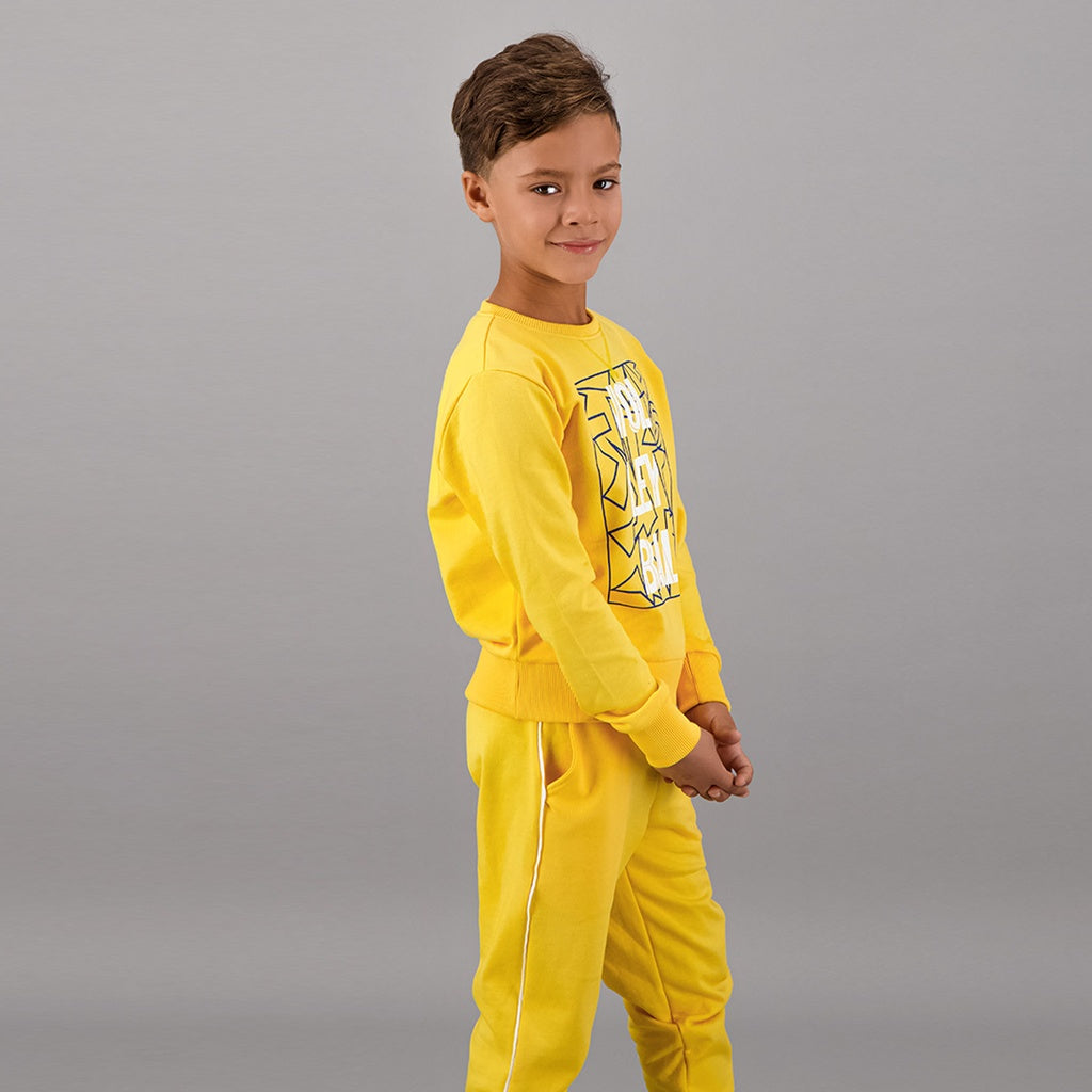 Jaune