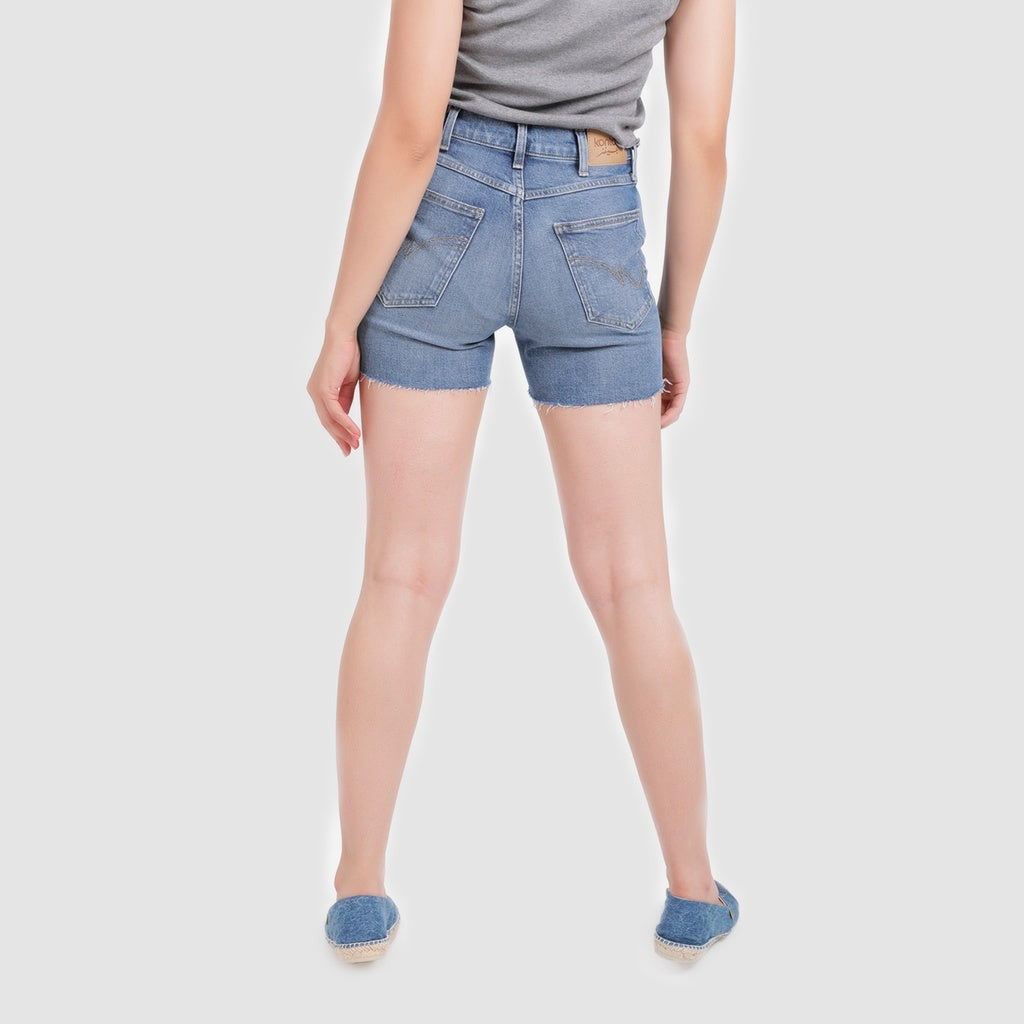 Jeans Clair Avec Surteinture Rose
