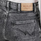 Jeans Noir Avec Un Acid Wash