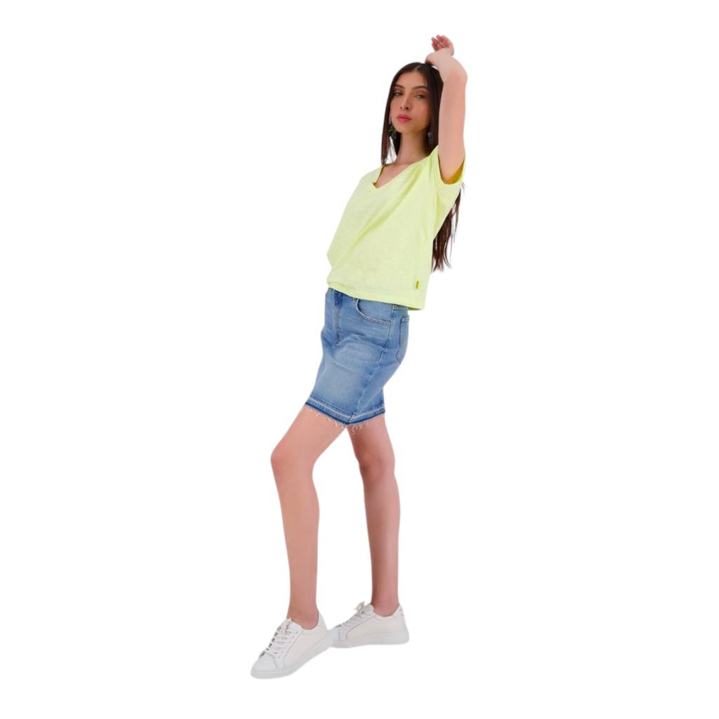 Jaune