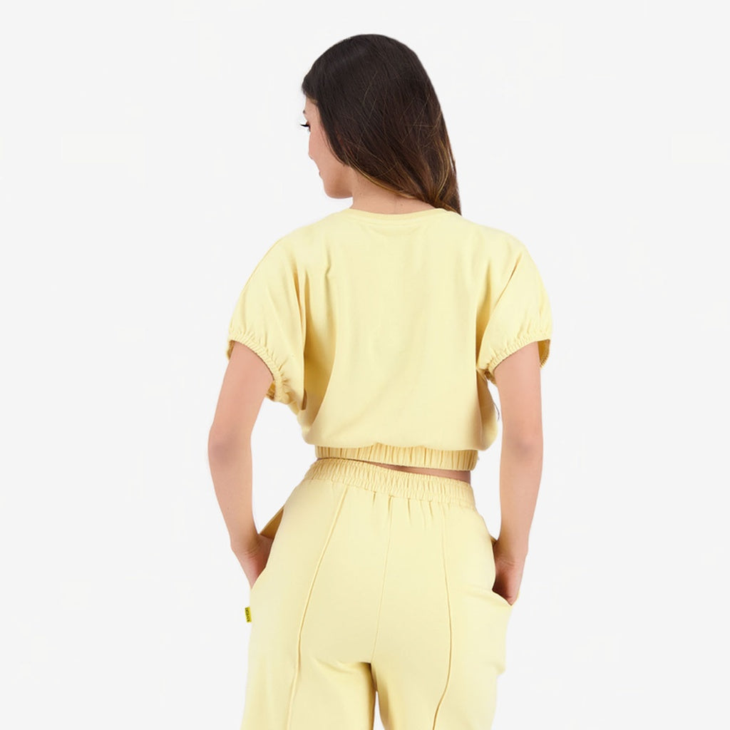 Jaune