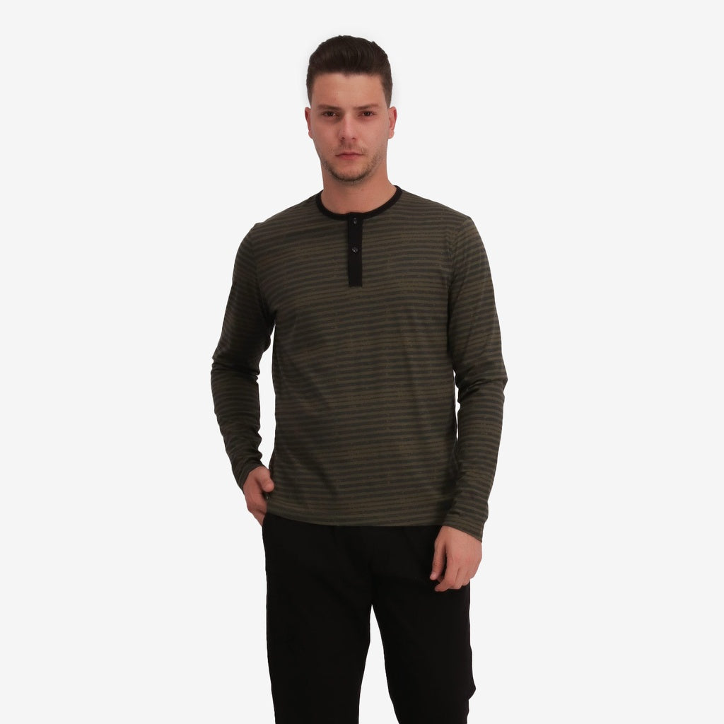 Noir & Forest Green