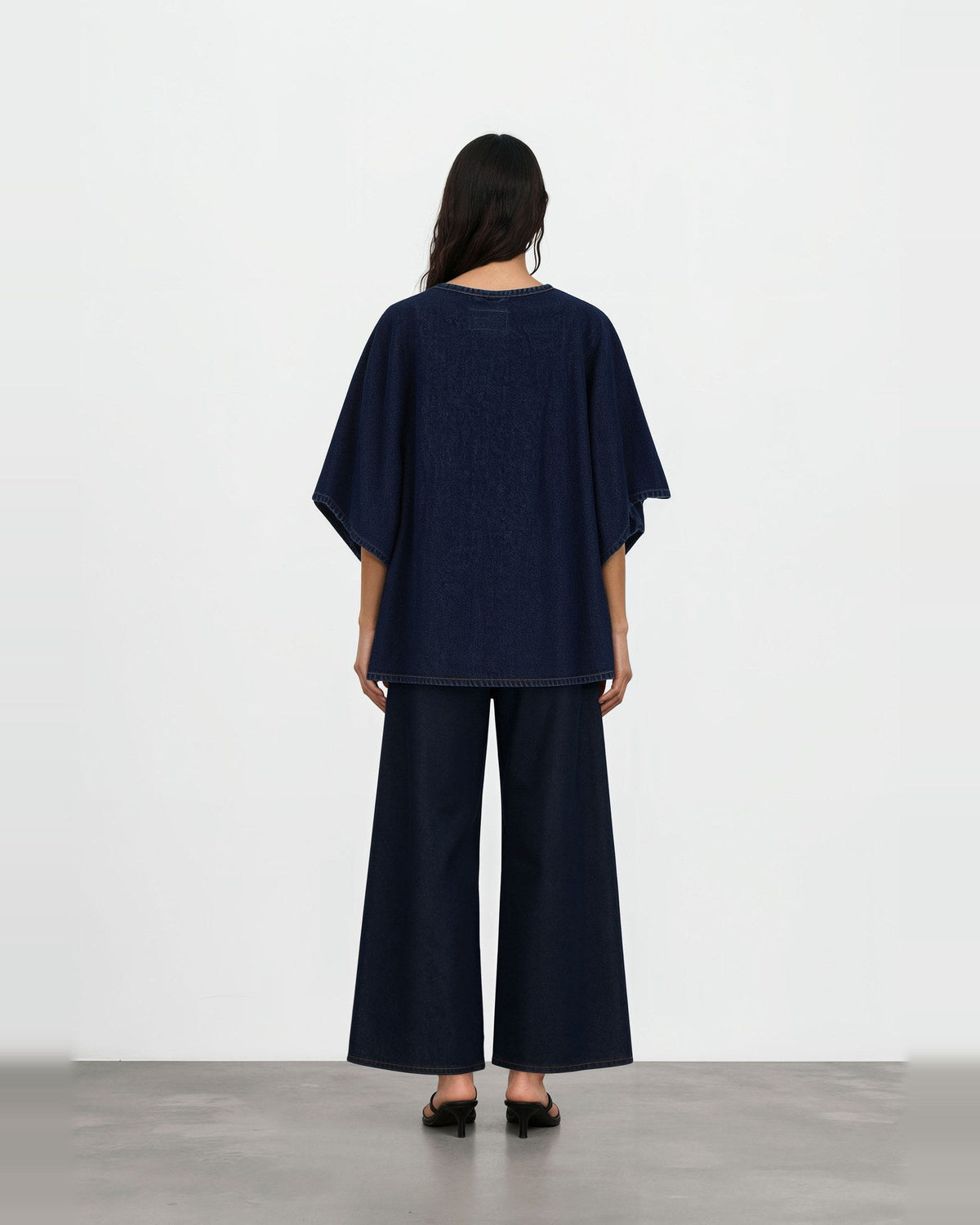 Poncho femme avec poche plaquée - ZINA 2.0