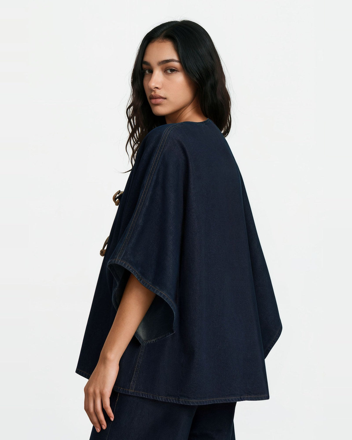 Poncho femme avec poche plaquée - ZINA 2.0