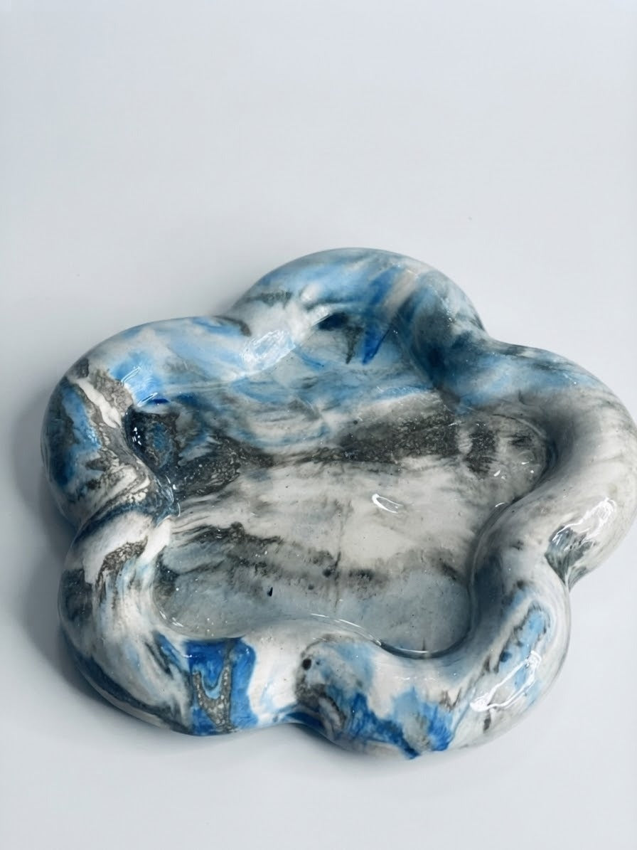 Bloom earth, Maison Nur