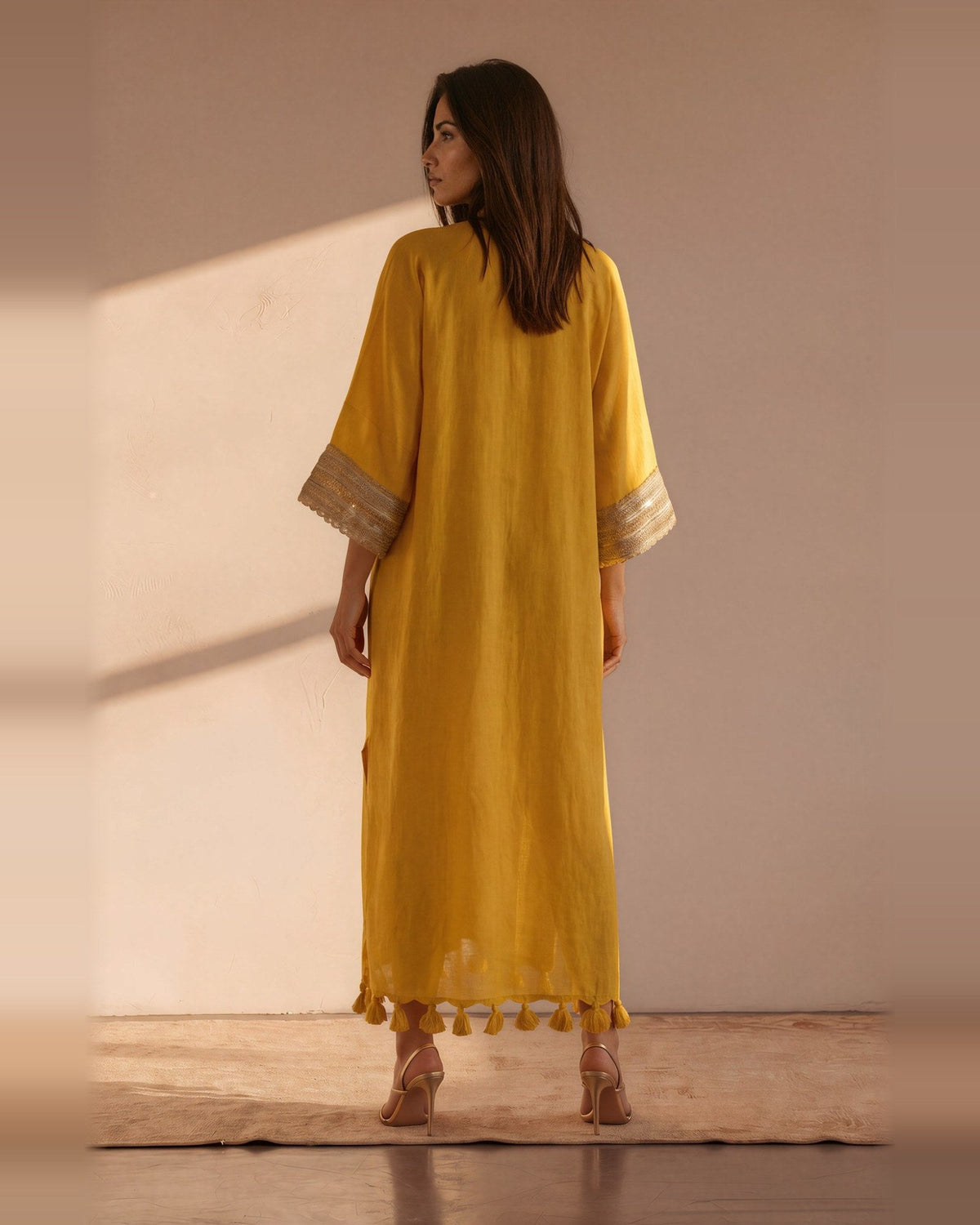Jaune