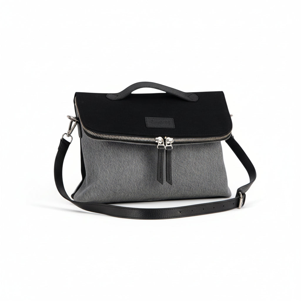 Pochette avec bandoulière en jeans et cuir