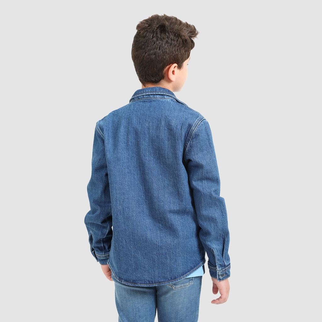 Chemise garçon avec poche poitrine  en jeans