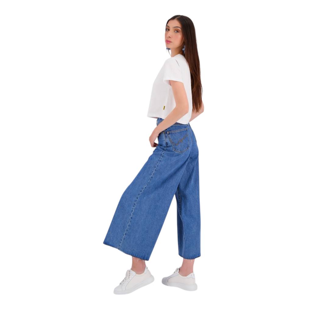 T-shirt femme manche dénudé avec broderie