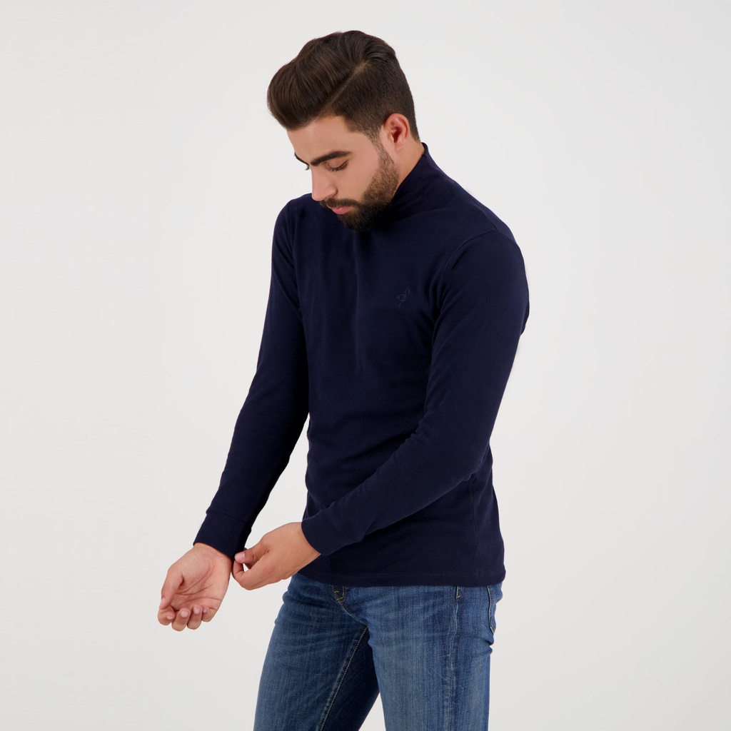 PULL COL ROULÉ HOMME MANCHES LONGUES EN PIQUÉ AVEC BRODERIE