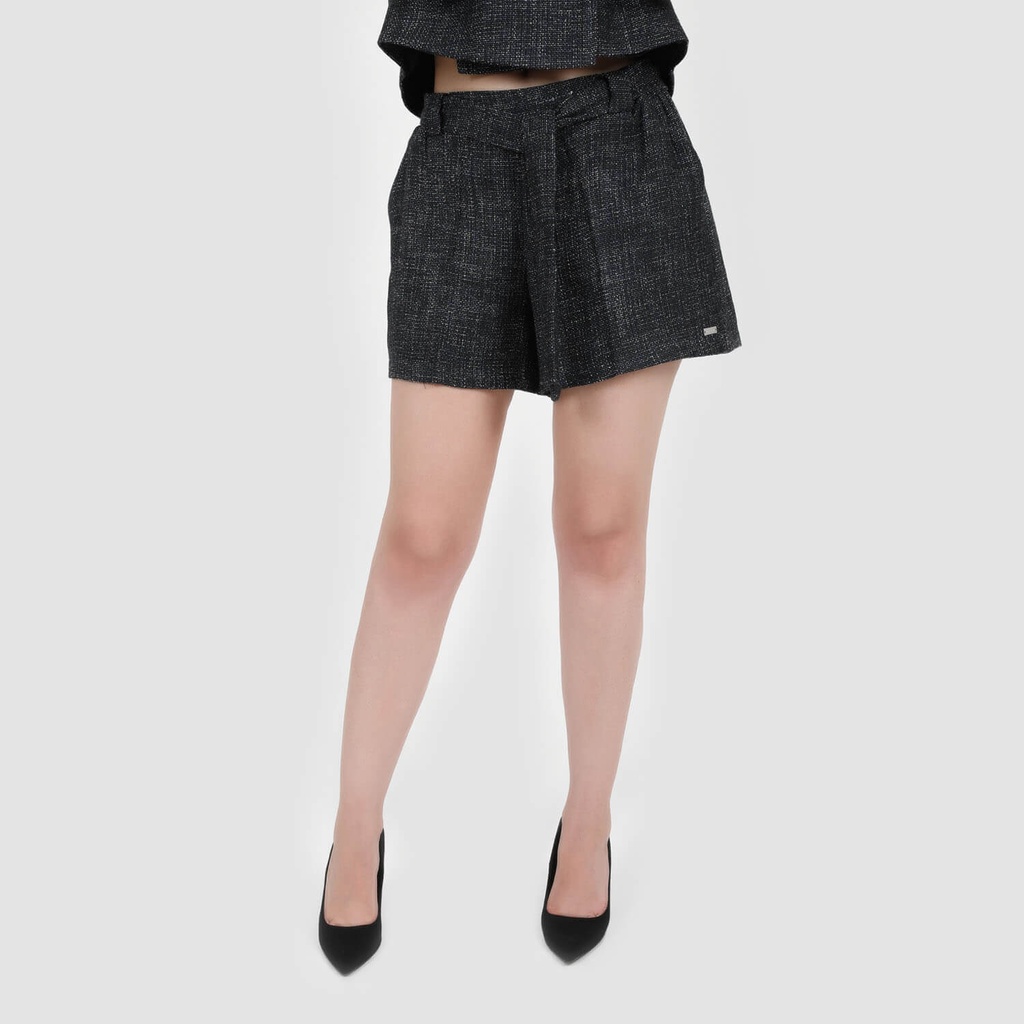 Short femme avec poche côté en Tweed