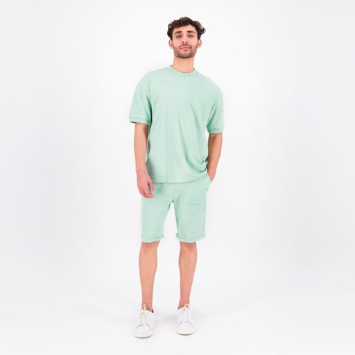 Short homme avec poches plaquées
