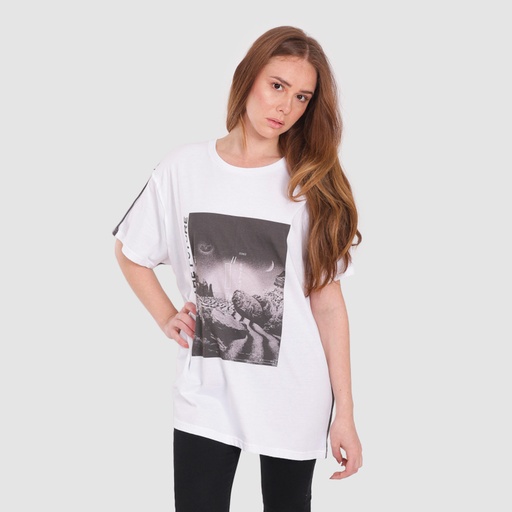 T-shirt femme oversized manches courtes BEYOND THE FUTURE