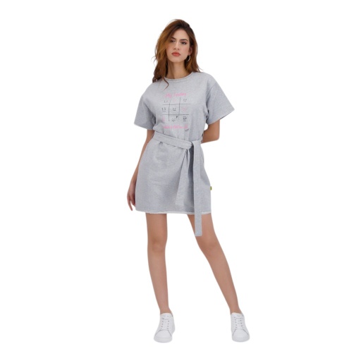 Robe femme manches courtes avec ceinture à la taille كل ساعة و علمها